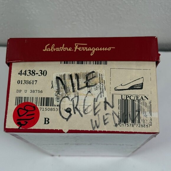 Vintage Salvatore Ferragamo Wedge Pumps Croc Embossed Leather Nile Green Sz 8.5 - Picture 16 of 16